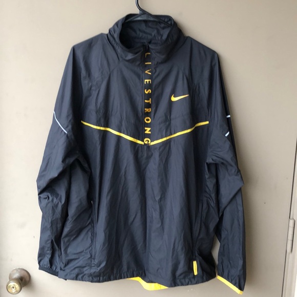 Nike LiveStrong Jacket Windbreaker - Picture 1 of 2